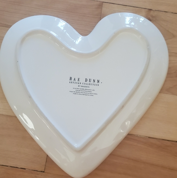 Pair of heart shaped plates - Picture 4 of 5